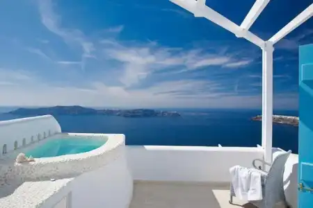 Above Blue Suites - 147