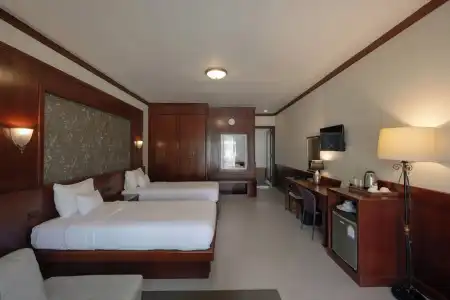 Erawan Phangnga, Natai Beach - 106