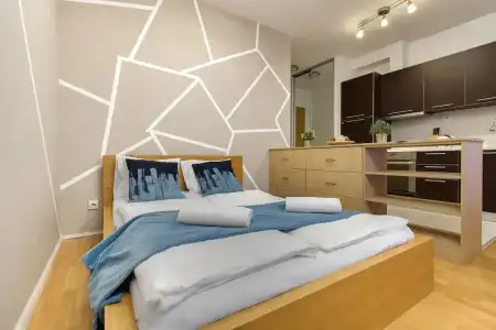 Quality Point Apartments 0-24 reception - 101