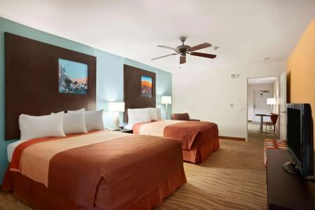 Super 8 by Wyndham Indio - 18