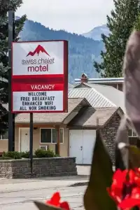 Swiss Chalet Motel - 0