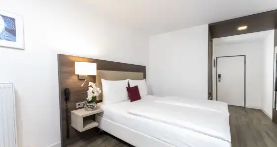 PLAZA INN Karlsruhe Nord - 8