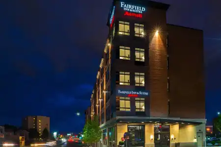 Fairfield Inn & Suites Boston Cambridge - 36