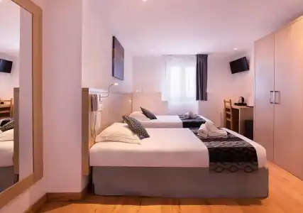 Hôtel Holzer II - 60