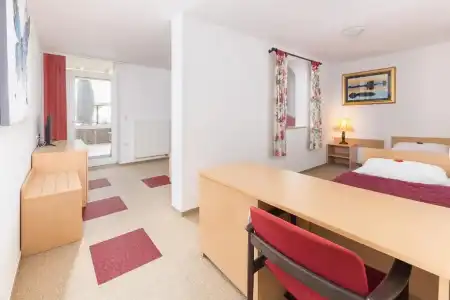 Center - 97