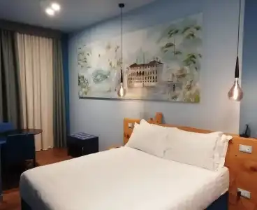 73 Boutique - 1