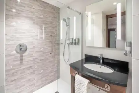 Hampton by Hilton Warsaw Mokotow - 36