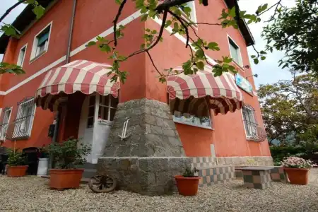 Del Borgo - 0