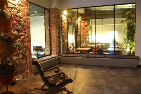 Poshtel Bilbao Premium Hostel - 7