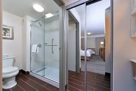 Hampton Inn & Suites By Hilton Calgary- University Northwest - 94