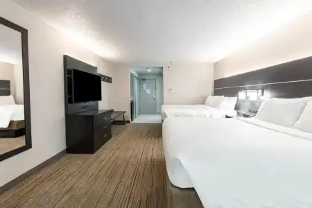 Holiday Inn Express Columbus Downtown by IHG - 42