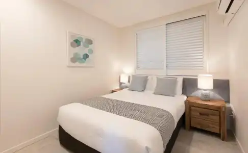 Bay Royal Apartments - 266
