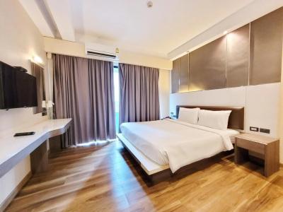 Citin Sukhumvit 11 Nana Bangkok by Compass Hospitality - 4