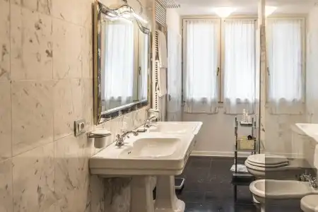 Palazzo Paruta & Wellness Apartments - 9