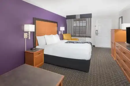 Baymont by Wyndham Greenville Woodruff Rd - 23