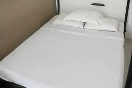 Sla Boutique Hostel - 40