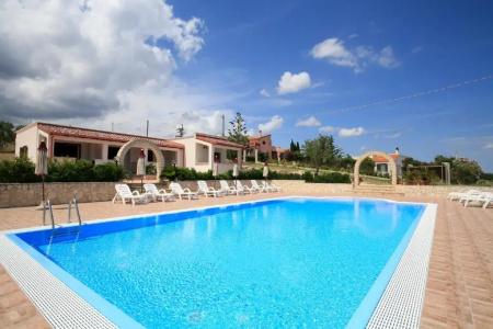 B&B Hibiscus - 54