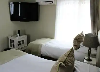 Atlantic Villa Boutique Guesthouse - 44