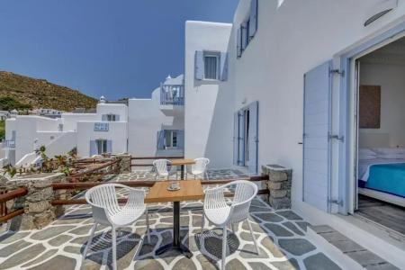 Makis Place - 38