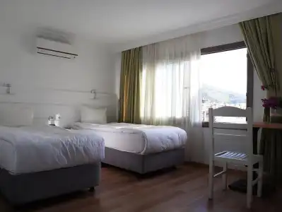 Dort Mevsim Pansiyon - 5