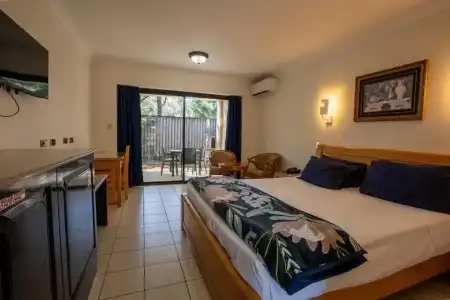 Novena Palms Motel - 43