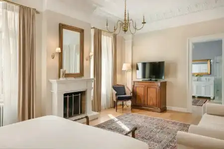 Noble Suites - 177