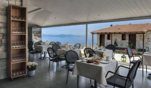 Karavia Lux Inn - 18