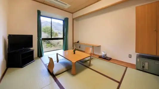 KAMOGAWASO - 37