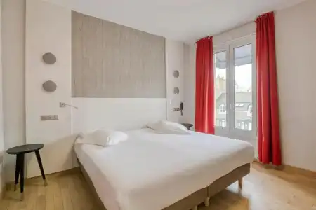 Kyriad Saint Malo centre Plage - 184