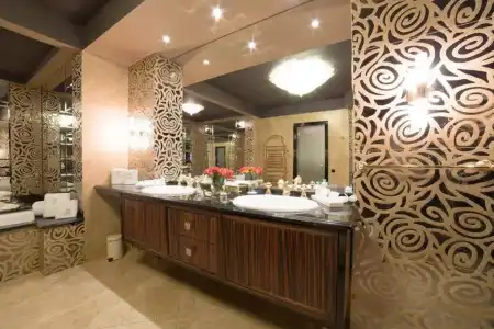 Royal Spa & Resort - 32