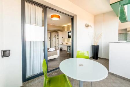 Acca Palace AAs - 48