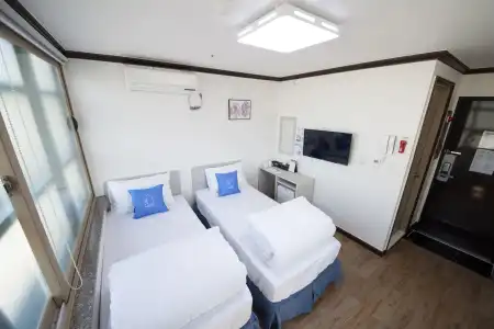 K- Grand Hostel Dongdaemun - 1