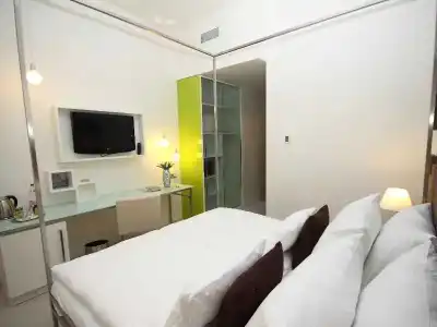 Pure White - 30