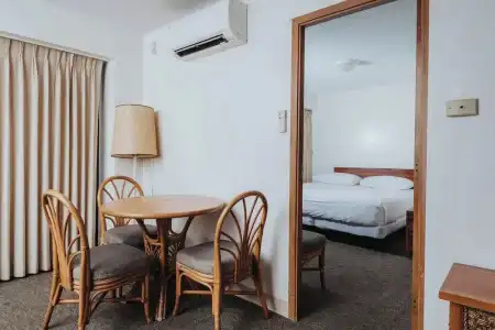 Royal Grove Waikiki - 50