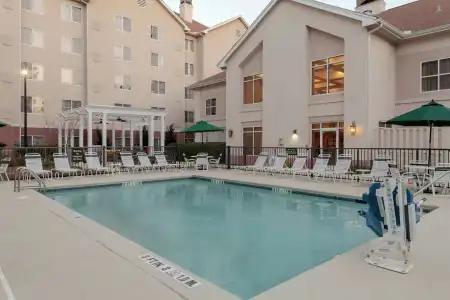 Homewood Suites by Hilton Tallahassee - 10