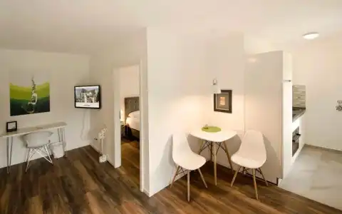Eco Smart Apartments Nürnberg Süd - 1