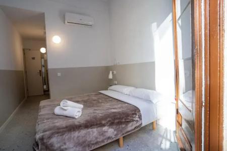 Hostal Hera - 8