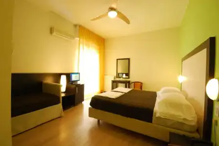 UNAHOTELS Imperial Sport - 166