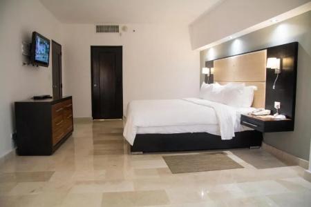 Radisson - 62