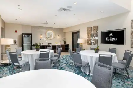 Hilton Tampa Downtown - 30