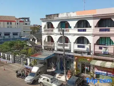 Clay Udonthani - 26