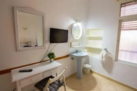 Hostal Guillot - 14