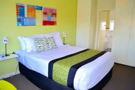 Birches Serviced Apartments - 44