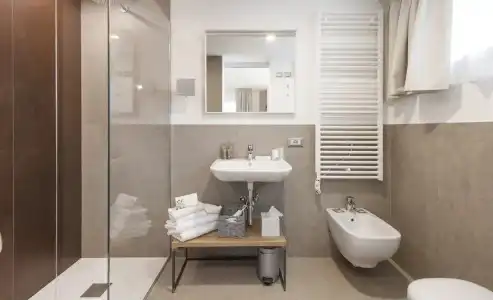 Garda Lake Suite - 57