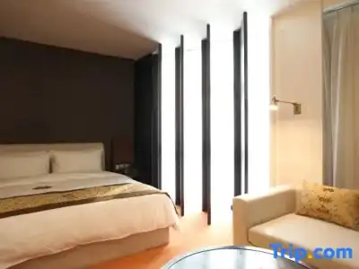 Beijing MOMC - 80