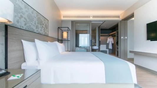 Holiday Inn & Suites Rayong City Centre by IHG - 141