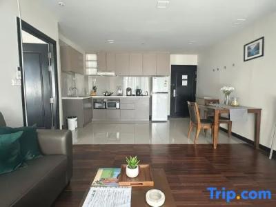 J - Town Serviced Apartments - 40