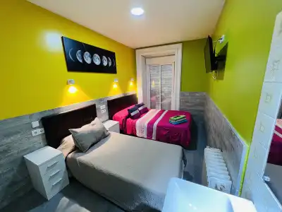Hostal Numancia - 48