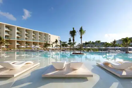 Family Selection at Grand Palladium Select Costa Mujeres - All Inclusive - 17