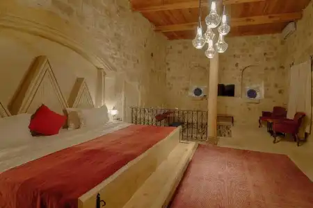 Taru Cave Suites - 143